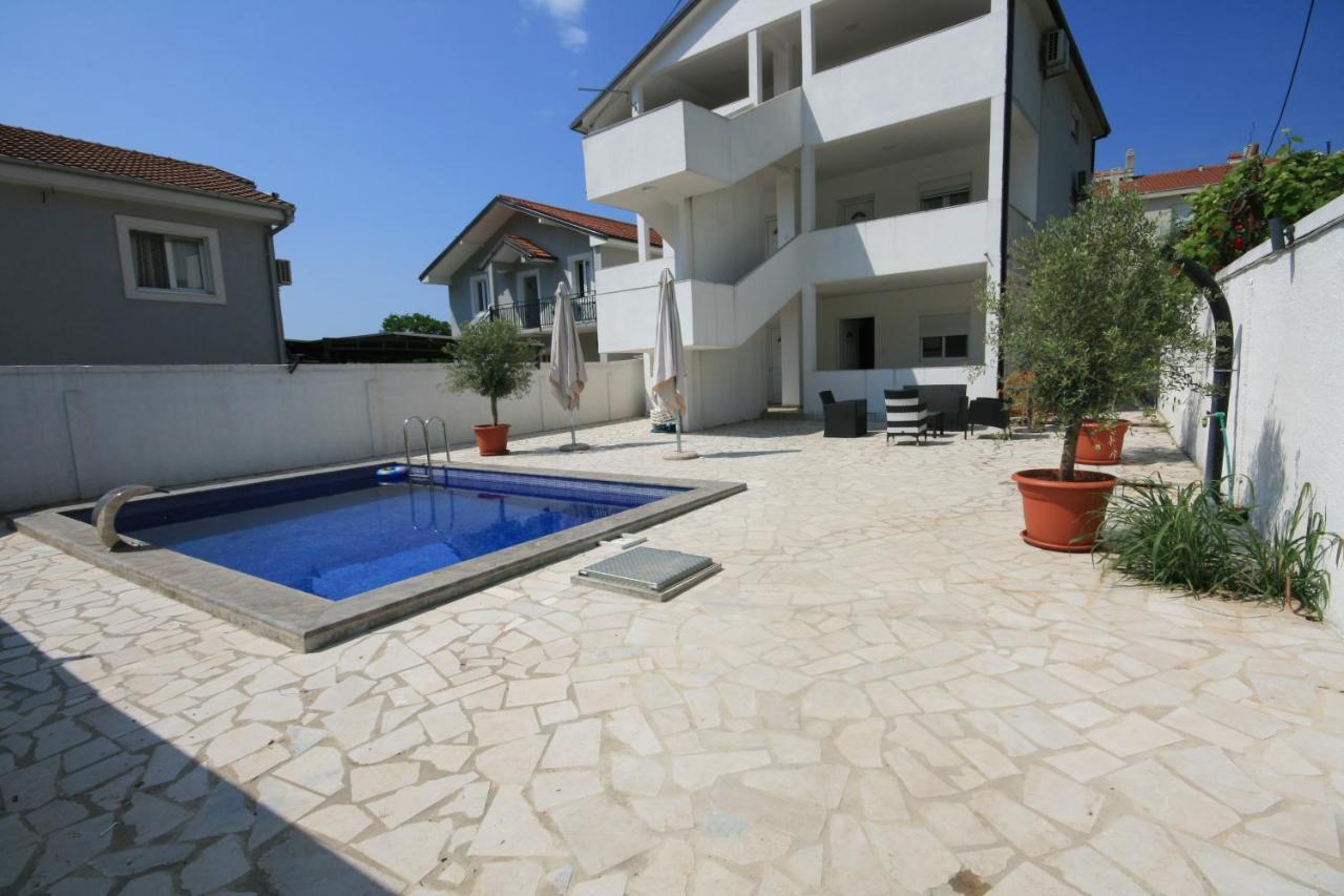 Apartmani Srdanovic Tivat Exterior photo