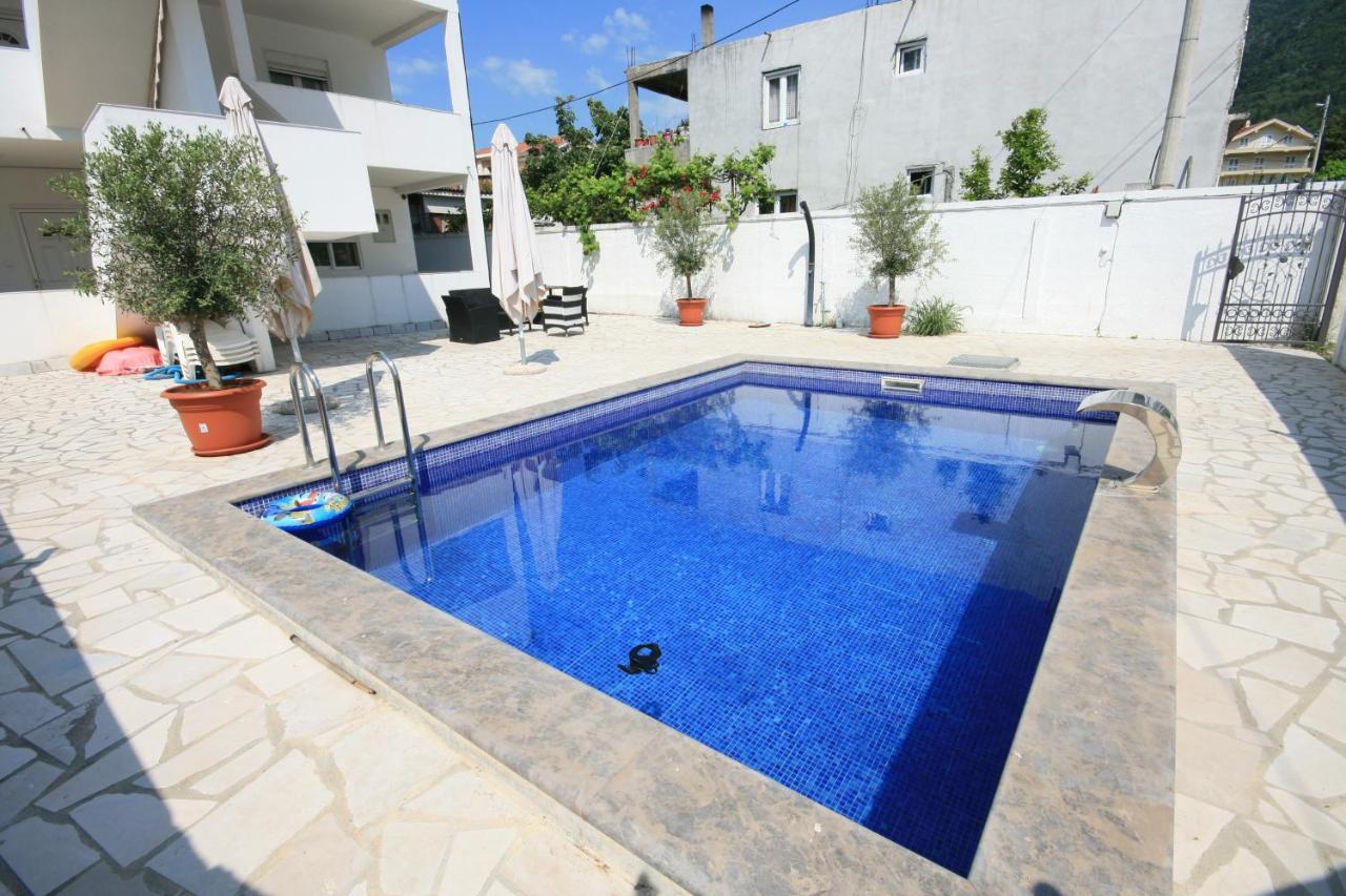 Apartmani Srdanovic Tivat Exterior photo