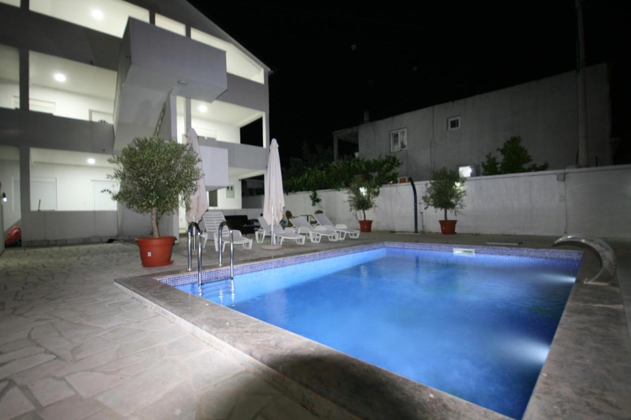 Apartmani Srdanovic Tivat Exterior photo