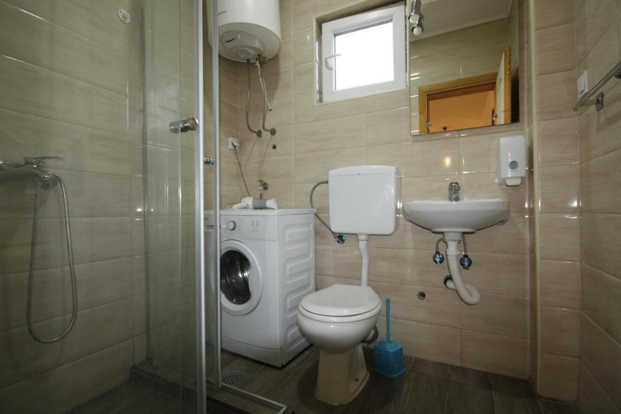 Apartmani Srdanovic Tivat Exterior photo